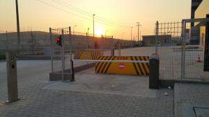 yol seksici, road blocker