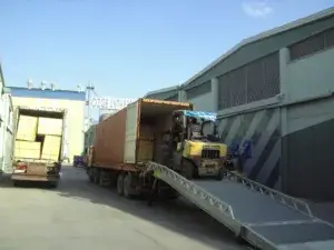 ALD Otomatik kapı seyyar yükleme rampası