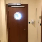 Otomatik WC Kapı Açma Mekanizması 4 otomatik-wc-kapisi
