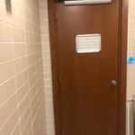 Otomatik WC Kapı Açma Mekanizması 5 otomatik-wc-kapisi-gorunum